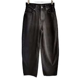&Denim H&M Women's Black Loose Fit Mom‎ Denim Jeans Size 2